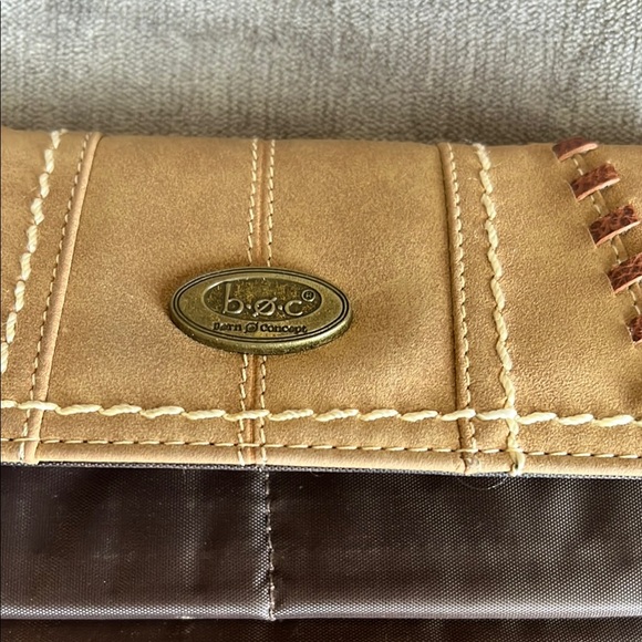 b.o.c. Tan Wallet - Picture 9 of 15